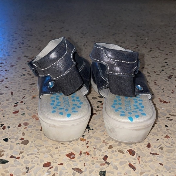 CLOUD Caliber Slingback Sandal with ankle straps - Picture 6 of 6